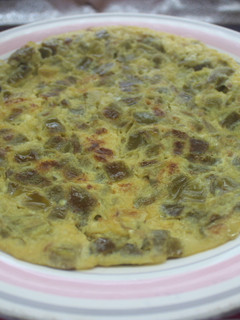 Foto principal de Tortilla de cebolla y sobras de pimientos