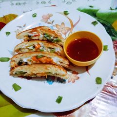 A picture of Crispy tasty veg mayonnaise sandwich.