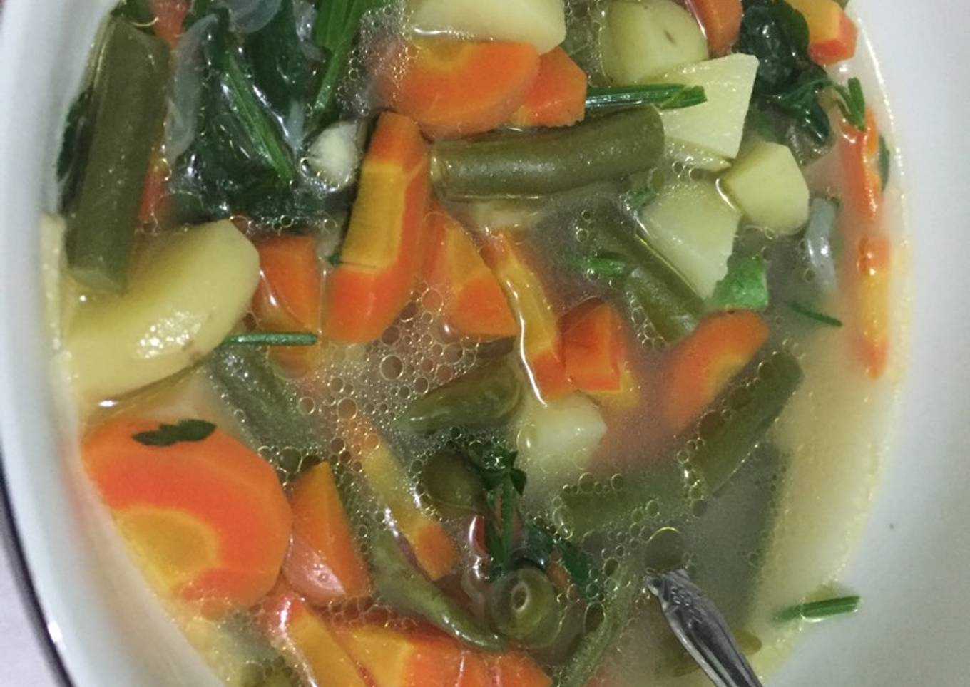 Kuah sop sayur sederhana ala Rice Cooker