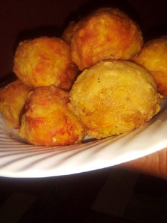 Sweet Potatoes balls ainihin hoton girkin