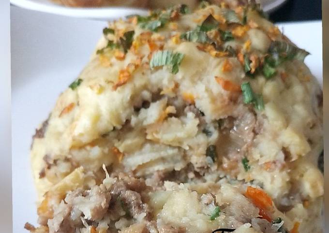 Baked minced meat potato