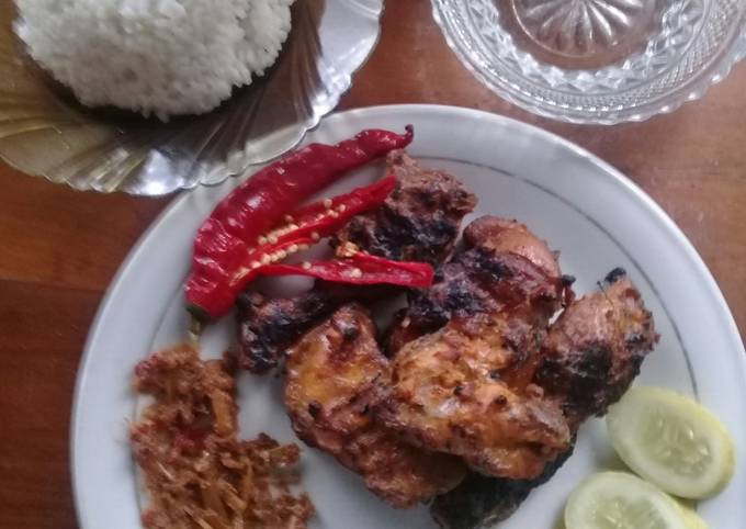 Ayam bakar rica2 berselimut