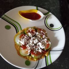 A picture of Cucumber paneer pizza.