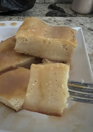 A picture of Creamy Custard Cake.