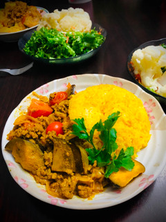 Una foto de Curry de carne molida Keema Curry Japonés KEEMACURRY🇮🇳🇺🇾🇯🇵キーマカレー