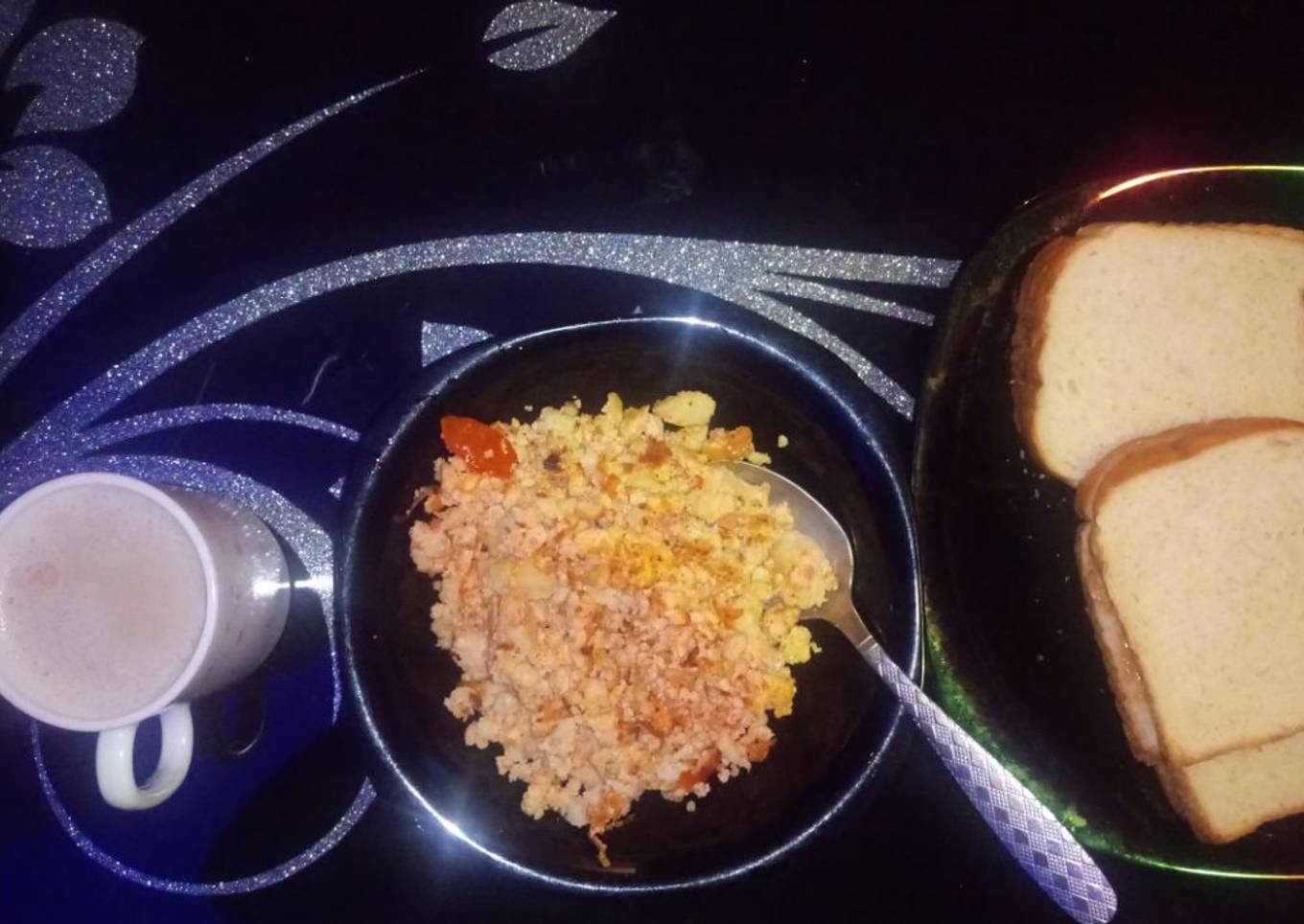 Scrambled eggs and ugali