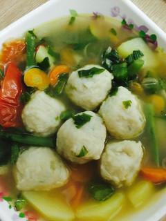 Foto resep Sayur sop isi bakso ayam
