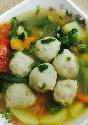 Foto resep Sayur sop isi bakso ayam