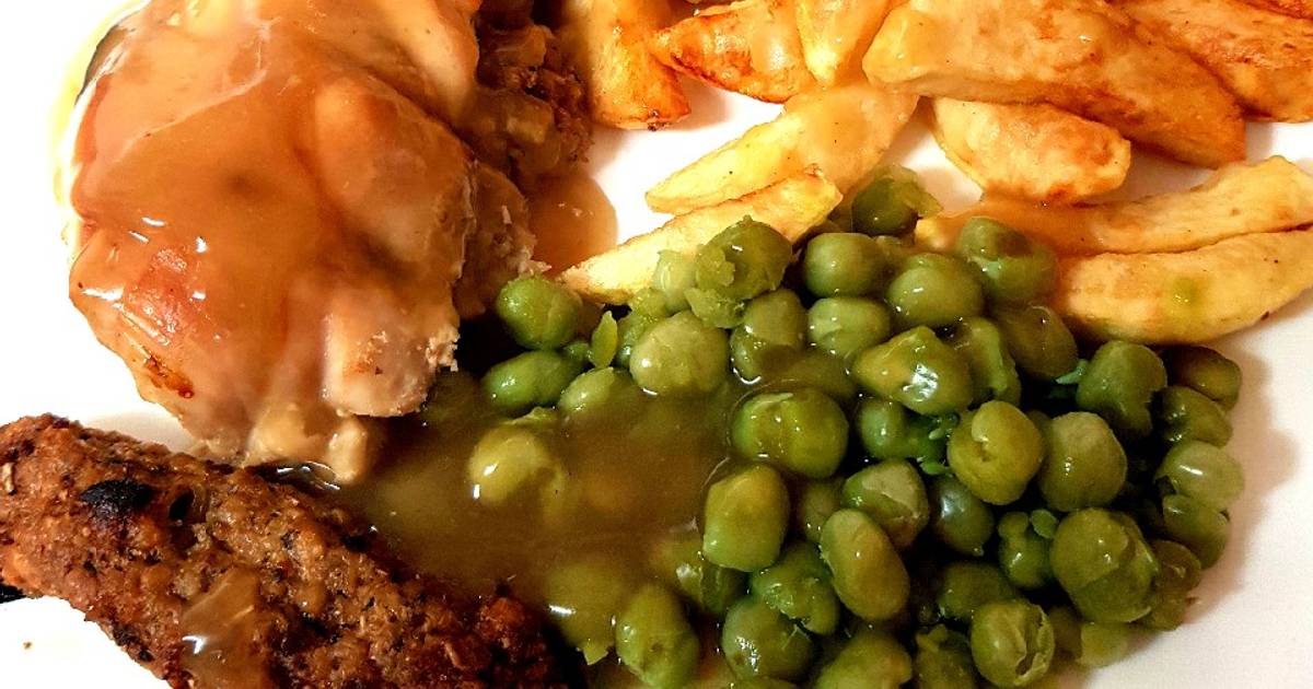 My Stuffed Peppered Chicken Breast With Homemade Chips Peas Recipe By Maureen Cookpad