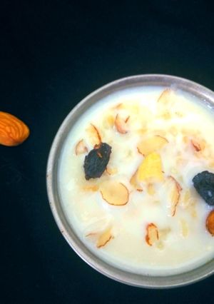 A picture of Famous south indian delicious Aval payasam.