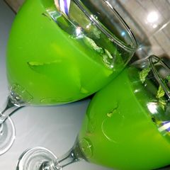 A picture of Mint lemonade.