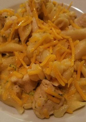 Una foto de Pasta cheddar con brócoli