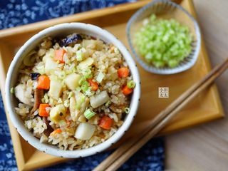 綠竹筍正當時! 來做一鍋到底~香筍雞肉炊飯! (影片食譜)