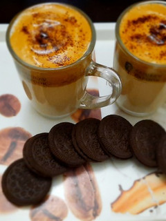 डालगोना कॉफ़ी (Dalgona coffee recipe in Hindi) रेसिपी मुख्य फोटो