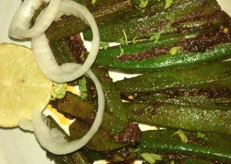 Recipe of Quick Bharwan Bhindi Saak