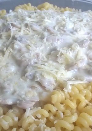 Una foto de Salsa crema de champiñones