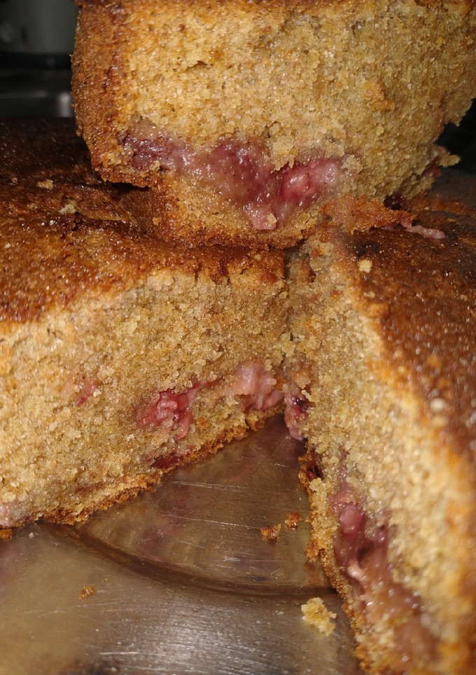 Una foto de Torta Integral de Frutillas