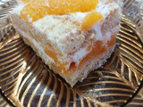 Postre de durazno vainillas y crema