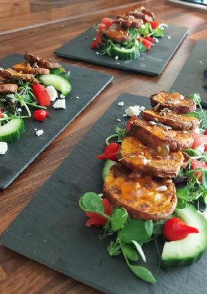 A picture of Sweet Potato and Mango salad starter (Ve).