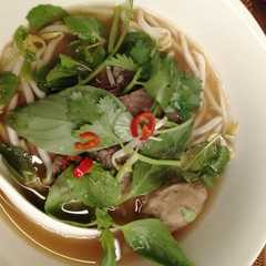 รูปของ Soup Beef pho dan mie kuetiyau