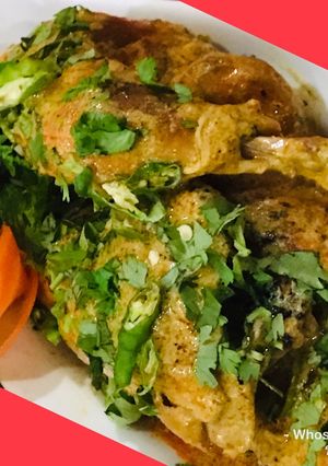 A picture of Whosayna’s Chicken Tikka topped with Coconut Cream.