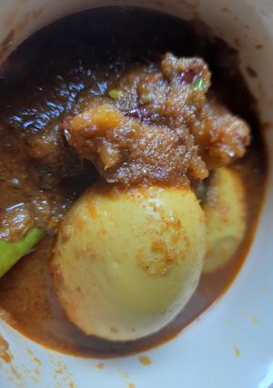 ডিমের ডালনা(dimer dalna recipe in Bengali) রেসিপির প্রধান ছবি