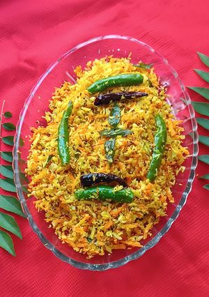 A picture of Cabbage And Carrot Thoran.
