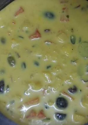 A picture of Kesari fruit cream.