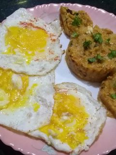 صورة لوصفة شكشوكة باذنجان مع البيض ولا اروع 😋