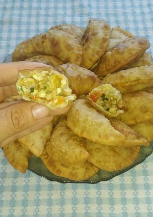 Una foto de Empanadas de pollo (muslo)
