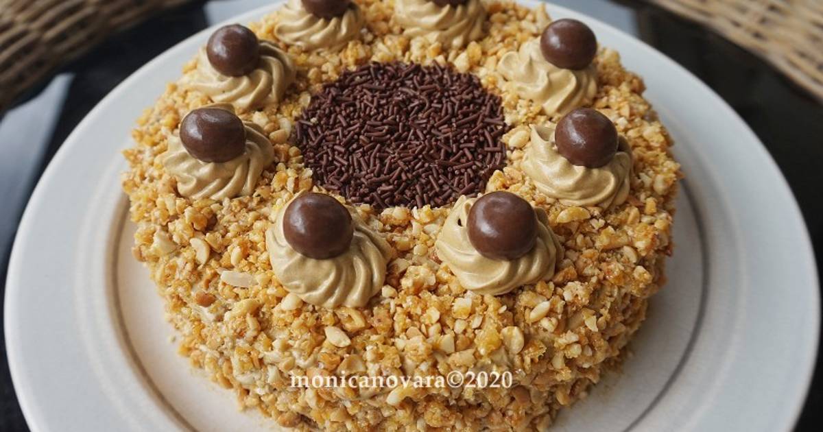 Italian almond soft nougat cake - Sara Dolciaria