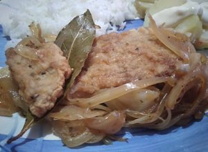 Una foto de Pescado Escabechado
