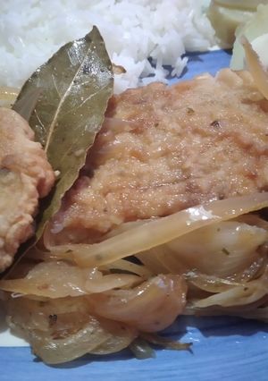 Una foto de Pescado Escabechado