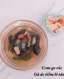 Gà ác tiềm lê táo đỏ