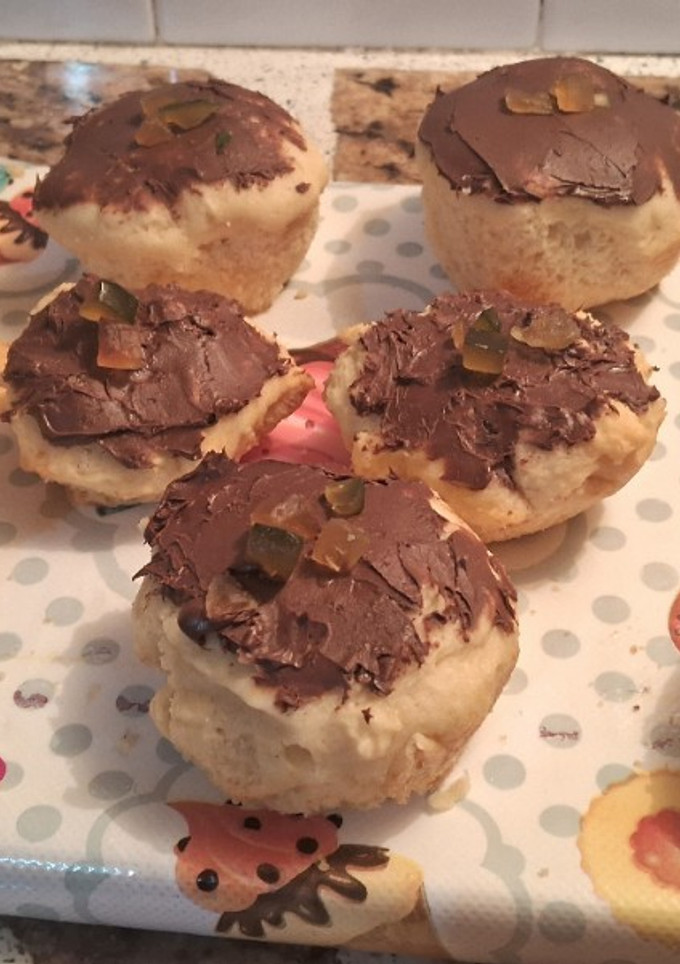 Una foto de Muffins esponjosos de miel rellenos con dulce de leche🧁🧁