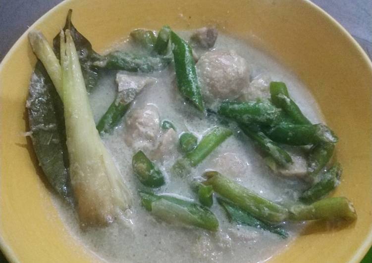 Resep Lodeh buncis bakso Anti Gagal