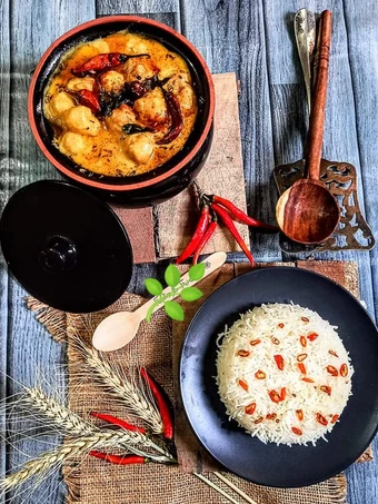 Easy Steps to Prepare Gujarati Boondi Kadhi which So Delicious