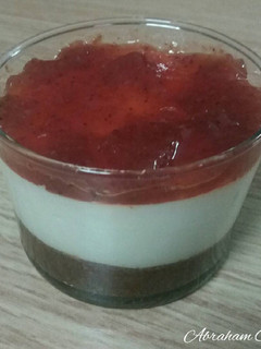 Una foto de Tarta de queso en vaso (sin horno)