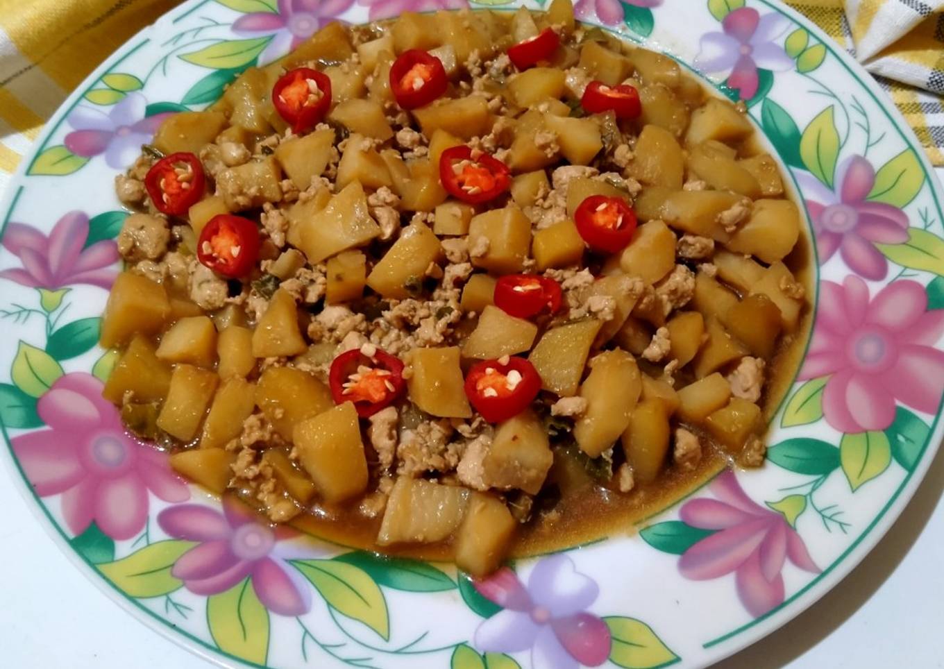 Tumis Kentang Daging Giling