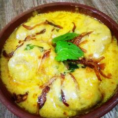 A picture of Pakora Karhi rice.