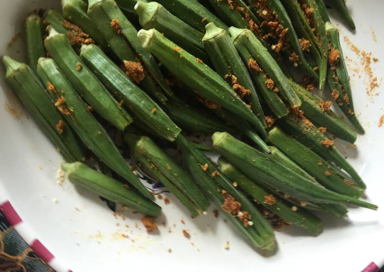 Simple Way to Make Speedy Okra stuffed with spices and Besan