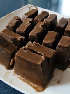 Una foto de Grez• Turrón o barra de chocolate casero ✨