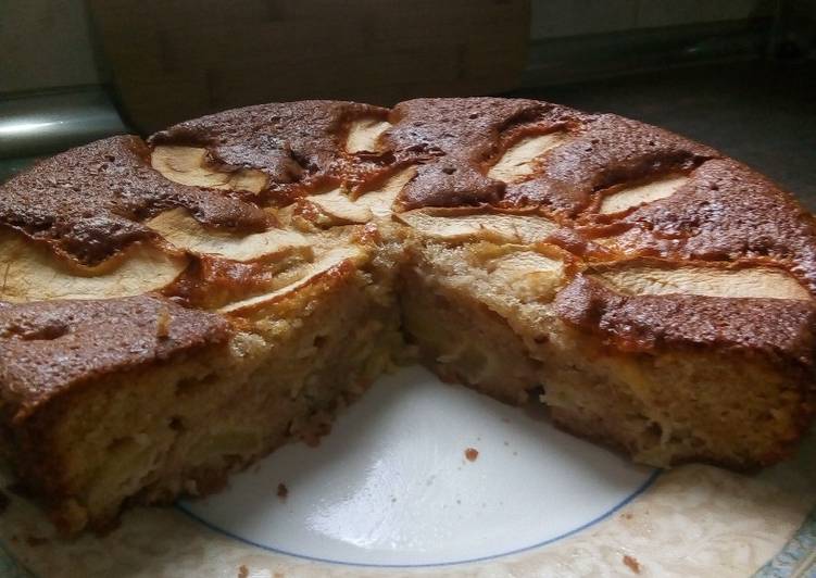 Bizcocho de manzana y nueces
