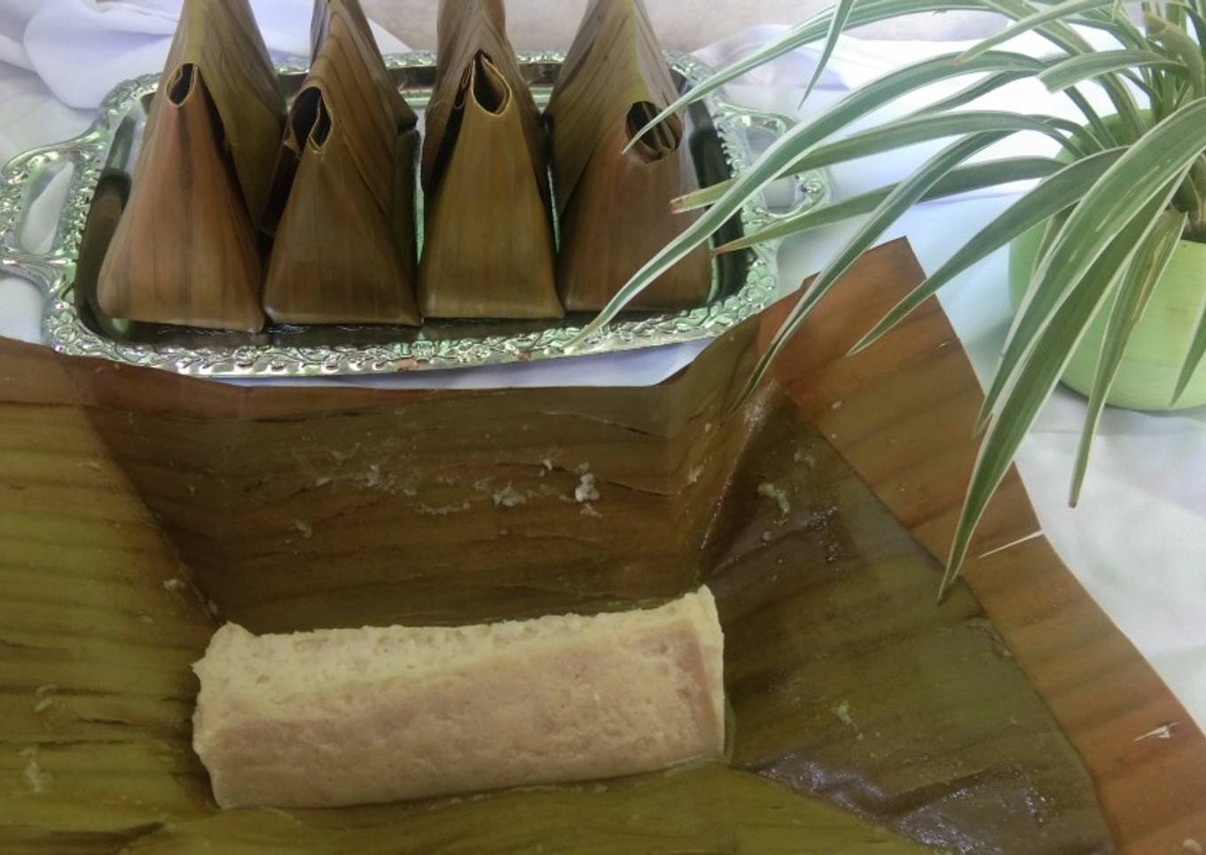 Barongko kue khas Bugis