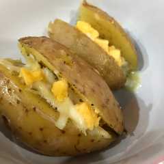 البطاطا المسلوقة 🥔-レシピのメイン写真