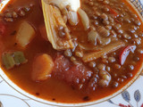 Lentejas con verdura y huevo cocido