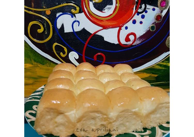 Cara Gampang Menyiapkan Roti sobek isi coklat oven tangkring ? yang Lezat Sekali Cara Gampang Menyiapkan Roti sobek isi coklat oven tangkring ? yang Lezat Sekali