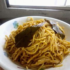 Bayleaf flavoured Spaghettini A picture of Bayleaf flavoured Spaghettini.