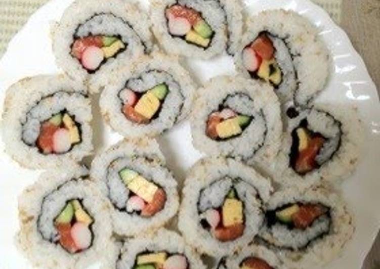 Amazingly Delicious California Rolls Amazingly Delicious California Rolls