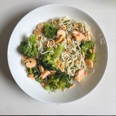 A picture of 10-minute Pesto, Broccoli & Salmon Noodles.